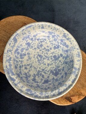 Bennington Potters 10.5” serving bowl in morning glory blue agate Vermont USA